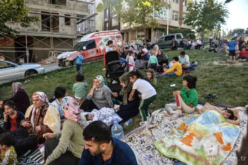 Deprem nedeniyle İstanbullular parklara akın etti 9