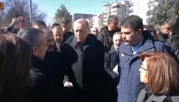 Asrın felaketinde yüzyılın dayanışması! Devlet ’Oradaydı’ milletiyle yan yana! Cumhurbaşkanımız ve Murat Kurum vardı...