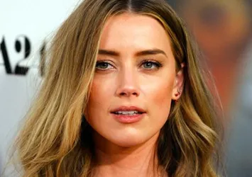 Yılın kadını Amber Heard