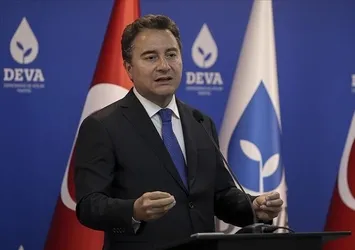 Ali Babacan'ın Avrupa'dan aferin beklentisine tepki çığ gibi büyüyor! Siz önce Türk milletinden aferin alın