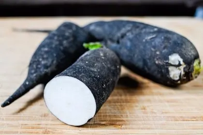 Siyah turpun faydaları nelerdir? Siyah turp nasıl tüketilmelidir?