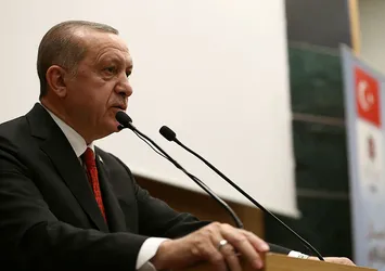 Cumhurbaşkanı Erdoğan'dan Cezayirli gazeteciye tarihi ayar