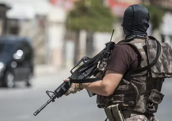 FETÖ operasyonundan DEAŞ çıktı