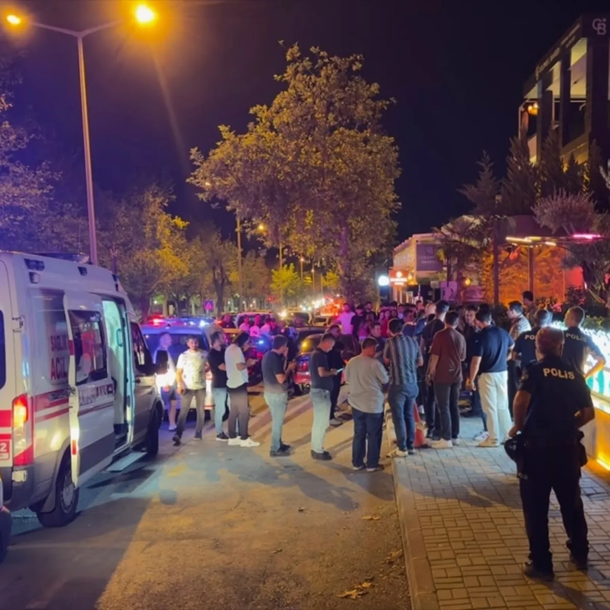 Restoranda kanlı çatışma! İki grup arasında çıkan kavgada 2 ölü 3 yaralı