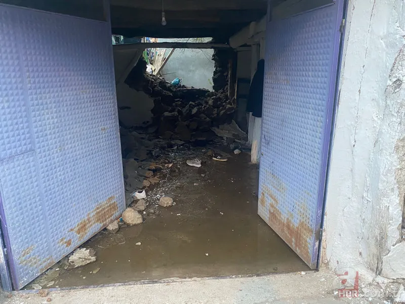 Tokat'ta 5,6 büyüklüğünde deprem! Bölgeden ilk fotoğraflar geldi 23