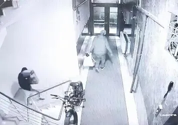 Erzurum’da akılalmaz hırsızlık! Eczaneden çaldıkları şoke etti