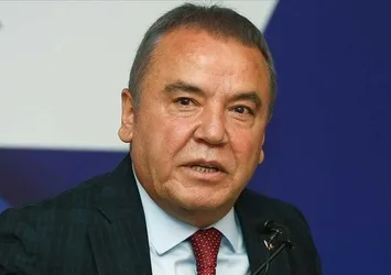 Görevden alınan Muhittin Böcek'ten yasak aşkına lüks hediyeler!