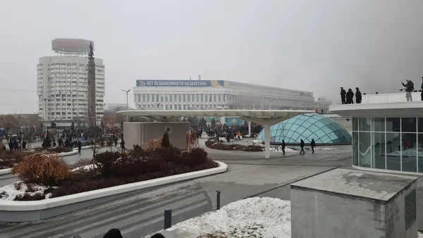 Son dakika: Kazakistan’da anayasal düzen yeniden tesis edildi! Cumhurbaşkanı Tokayev uyarı yapılmadan ateş emri verdi