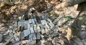 Pençe-Kilit bölgesinde terör örgütü PKK’ya darbe!