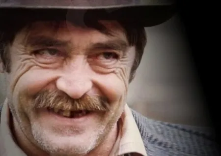 Herkes onları tanıyor ama gerçek adlarını biliyor musunuz? Yeşilçam filmlerinin isimsiz kahramanları!