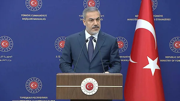 disisleri-bakani-hakan-fidan-abd-ve-ab-bolgede-ateskes-istemiyor-turkiye-bolgede-garantor-olarak-sorumluluk-al-1698844630212.jpg Dışişleri Bakanı Hakan Fidan: ABD ve AB bölgede ateşkes istemiyor! Türkiye bölgede garantör olarak sorumluluk almaya hazır - 4
