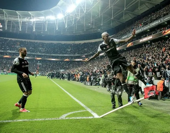 Beşiktaş’tan Talisca ve Aboubakar hamlesi
