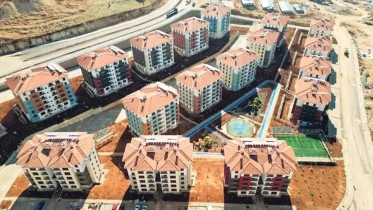 Gaziantep'e TOKİ eli değdi! Depremzedelerin büyük sevinci: Çocuk gibi ağladım