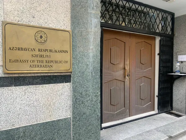 Son dakika: Azerbaycan Elçiliği'ne saldırı: Bir güvenlik görevlisi hayatını kaybetti! Bakan Çavuşoğlu'ndan A Haber'de İran'a çağrı - 15