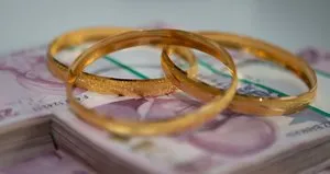 Altına iki darbe birden! Piyasalarda baskı