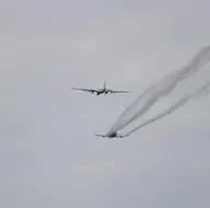 HÜRKUŞ ile Akıncı kol uçuşu yaptı! Selçuk Bayraktar’dan havacılık tarihinde bir ilk