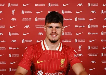 Liverpool Kerkez transferini bitirdi