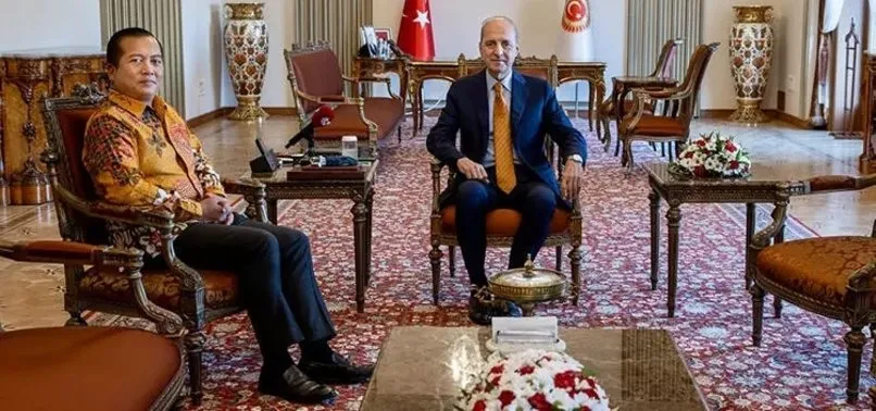 TBMM Başkanı Kurtulmuş Endonezya'nın Ankara Büyükelçisi İkbal'i kabul etti TBMM Başkanı Kurtulmuş Endonezya'nın Ankara Büyükelçisi İkbal'i kabul etti