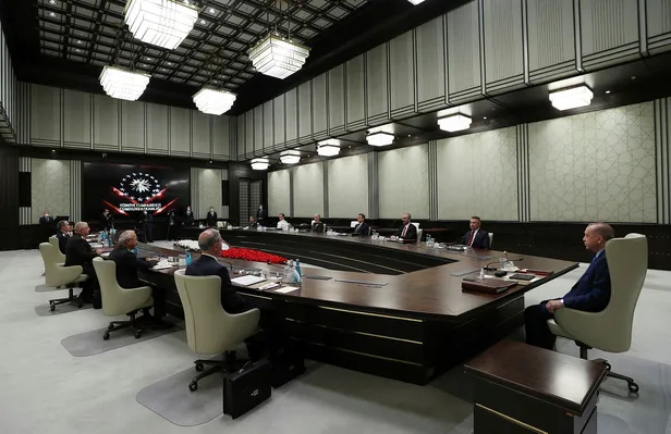 YAŞ 2021 atama terfi kararları listesi açıklandı mı? Kara, Hava, Deniz Kuvvetleri komutanlıkları kimler terfi etti?