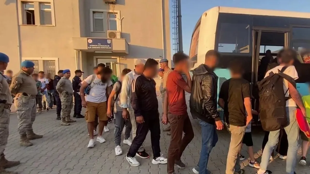 Edirne ve Kırklareli'nde 13 düzensiz göçmen yakalandı