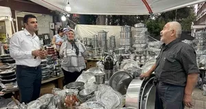 Seyir halindeki kamyonet alev alev yandı