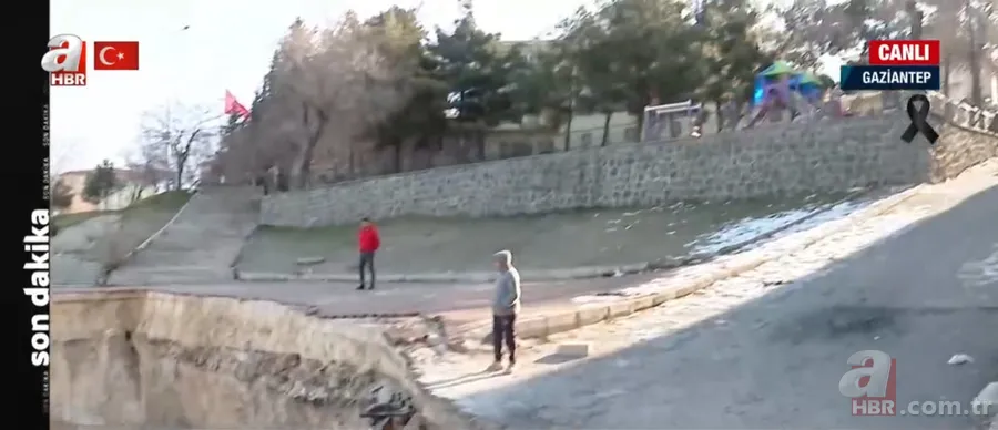 DEPREM sonrası ilk anlar polis telsizinde! Depremin dehşetini gözler önüne serdi: Ebrar Sitesi çöktü efendim... 25