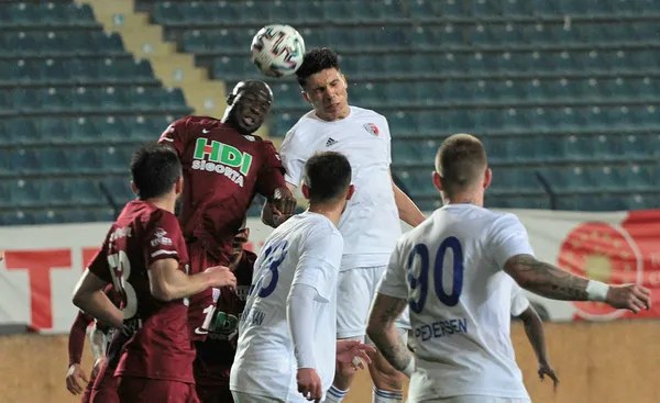 TFF 1. Lig’inde Ankaraspor galibiyete rağmen bitime iki hafta kala küme düştü