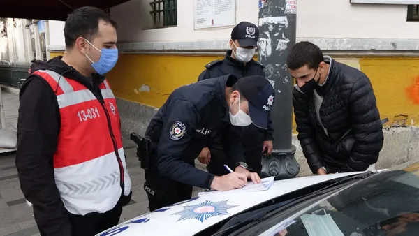 İstanbul'da koronavirüs denetimi! İlk cezalar yazıldı - 2
