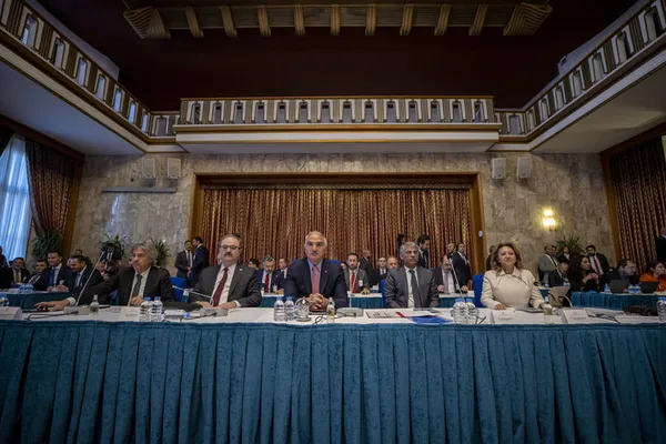 bakan-rakam-verdi-yabanci-turist-sayisinda-rekor-1668676493235.jpg Bakan rakam verdi! Yabancı turist sayısında rekor - 10