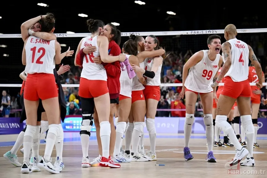 Filenin Sultanları Ebrar Karakurt ile Zehra Güneş'in eski haline bakın! 15 yıllık fotoğraf! Yüzlerindeki değişim... 6