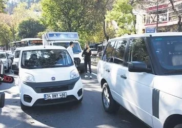 Gül Gölge Bebek’te trafik kazası yaptı