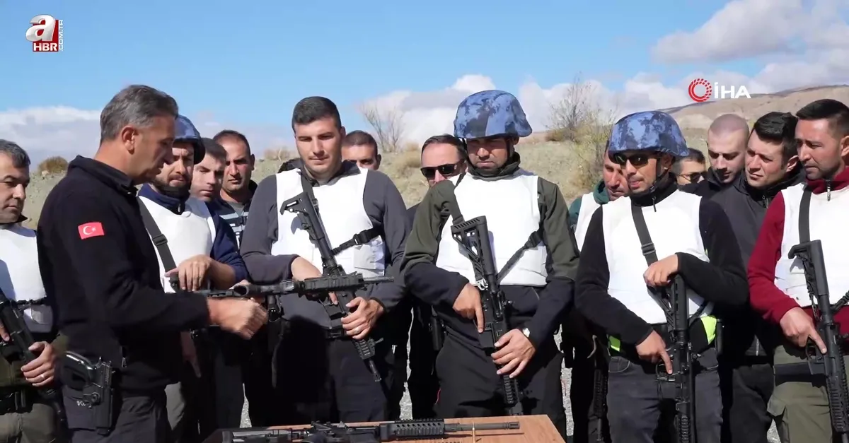 Erzincan polisi hedefi 12’den vuruyor