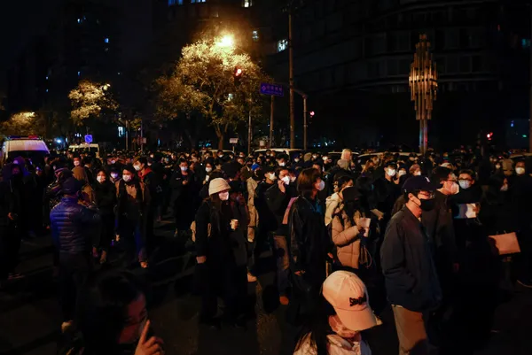 Çin'de Kovid-19 tedbirleri infiale yol açtı! Ülke ayaklandı! Gerilim her geçen gün tırmanıyor - 5