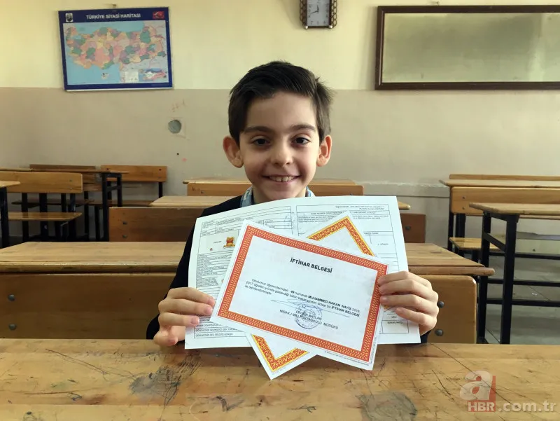 KARNE MESAJLARI RESİMLİ 2024 | Farklı, komik, eğlenceli, esprili, en yeni karne tebrik sözleri | 1. Dönem öğrencilere Instagram, Facebook, Whatsapp mesajları 11