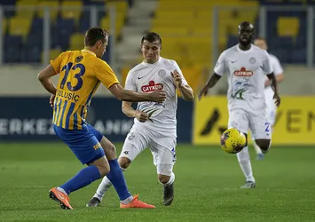 Çaykur Rizespor'da Umar sezonu kapattı