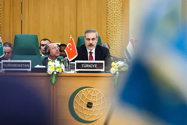 disisleri-bakani-hakan-fidandan-abdye-net-teror-uyarisi-sullivan-ile-gazze-gorusmesi-bir-an-once-ateskes-ilan-1709847779977.jpg Dışişleri Bakanı Hakan Fidan'dan ABD'ye net terör uyarısı! Sullivan ile Gazze görüşmesi: Bir an önce ateşkes ilan edilmeli - 4