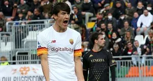 Galatasaray forvete Eldor Shomurodov’u istiyor