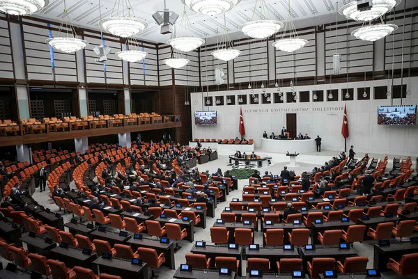 tbmmde-gizli-ukrayna-oturumu-konusulanlar-devlet-sirri-sayilacak-1646226600913.jpg TBMM'de gizli Ukrayna oturumu! Konuşulanlar devlet sırrı sayılacak - 5
