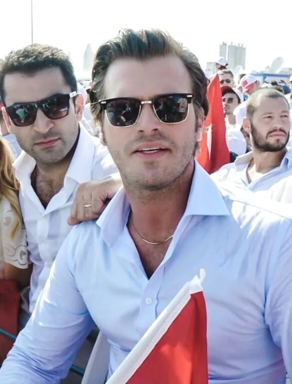 Tarık Tarcan'dan Kenan İmirzalıoğlu ve Kıvanç Tatlıtuğ hakkında çarpıcı sözler - 1
