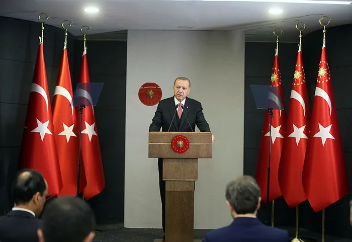 Başkan Erdoğan normalleşme süreci kararlarını açıkladı! AVM'ler ne zaman açılacak? Sınav tarihleri açıklandı! Berberler ve camiler ne zaman açıklacak? - 2