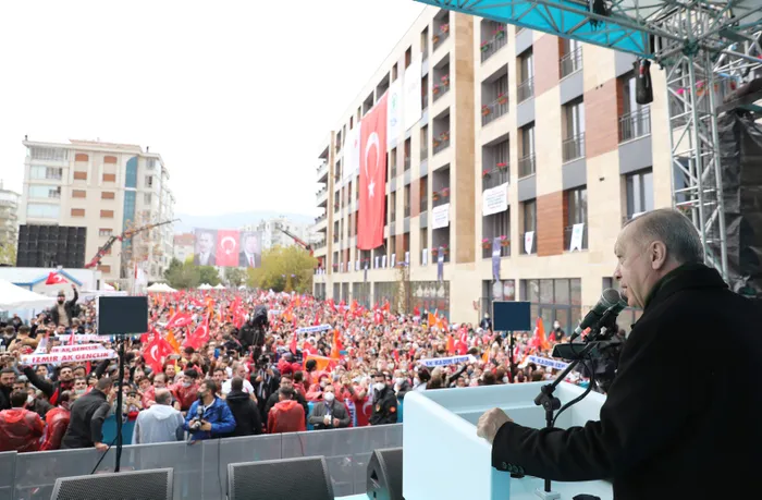 Son dakika: Devlet sözünü tuttu: İzmir’de evler bir yılda teslim! Başkan Erdoğan’dan Deprem Konutları Teslim Töreninde önemli açıklamalar