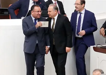 Meclis'te dikkat çeken görüntü
