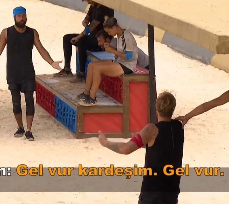 Survivor'da büyük kavga: Yumruğumu ağzına sokarım!