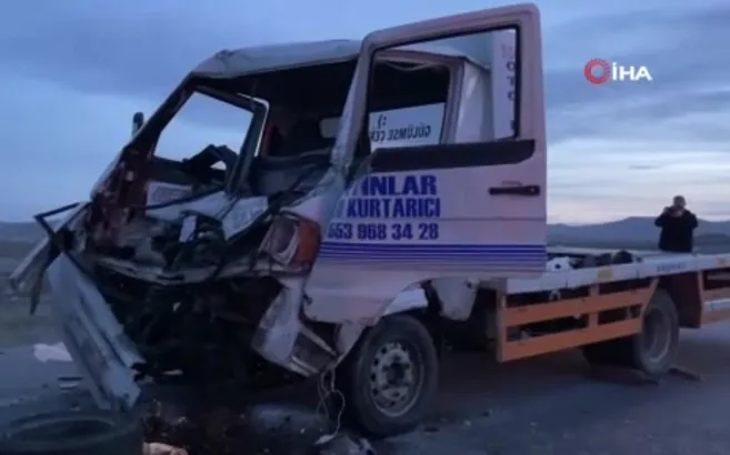 Yardım etmek için durdu kazaya neden oldu