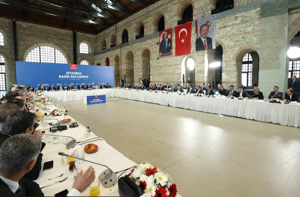 okul-guvenligine-bekci-ve-guvenlik-korucusu-destegi-1777125270461.jpg Okul güvenliğine bekçi ve güvenlik korucusu desteği - 2