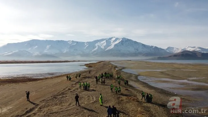 Van’dan endişe veren görüntü! 2 kilometre çekildi