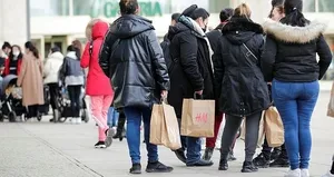 Koronavirüste korkulan oldu! Üçüncü dalga başladı