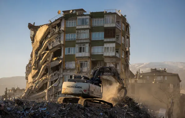turkiyenin-deprem-gercegi-evim-depreme-dayanikli-mi-1677224205061.jpg Türkiye'nin deprem gerçeği! Evim depreme dayanıklı mı? - 5