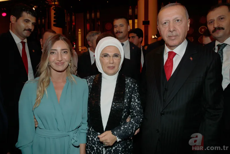 Beştepe'deki 29 Ekim Cumhuriyet Bayramı Kabul Töreni'nde ünlüler geçidi 11