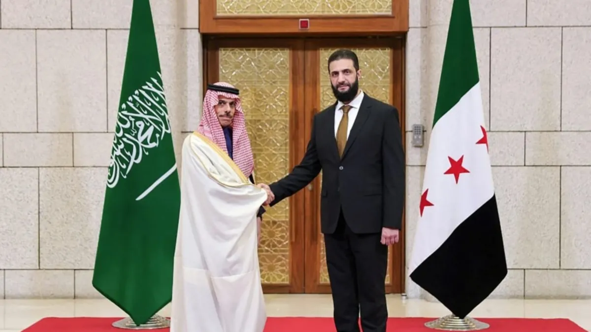 Şara'nın ilk ziyareti Suudi Arabistan'a